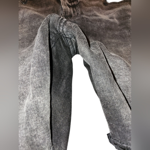 Old Navy OG Loose Size 16 Gray/Black Denim Shorts - Picture 3 of 9